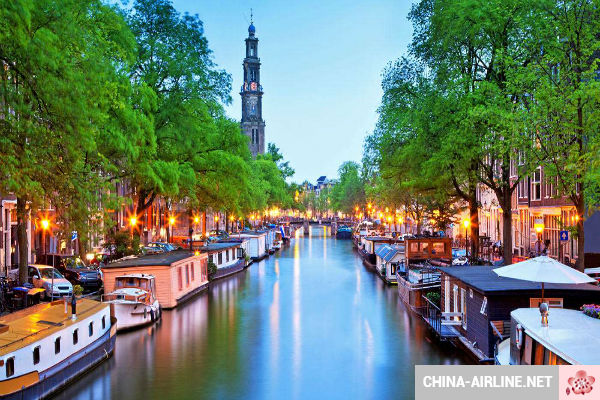 Đến Hà Lan tham quan thủ đô Amsterdam